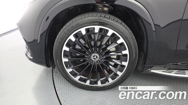 Mercedes-Benz EQS SUV 2023 — ფოტო 2/35
