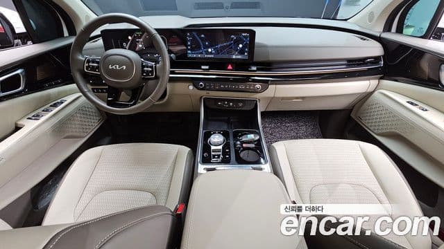Kia Carnival 2024 — Фото 7/20