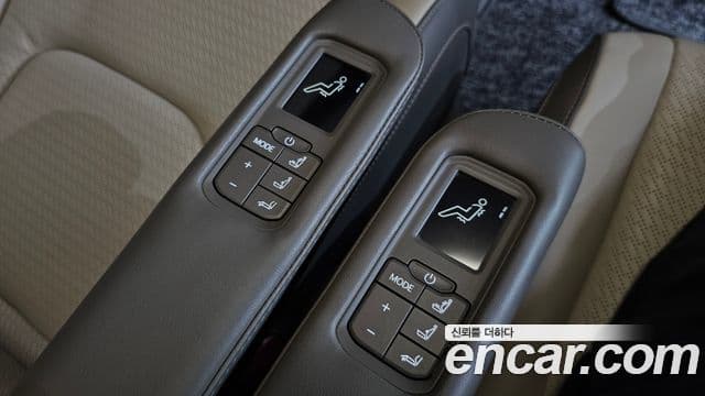 Kia Carnival 2024 — Фото 17/20