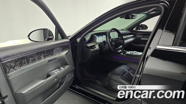 Genesis G90 2023 — ფოტო 24/42