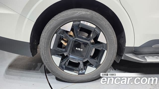 Kia Carnival 2024 — Фото 5/20