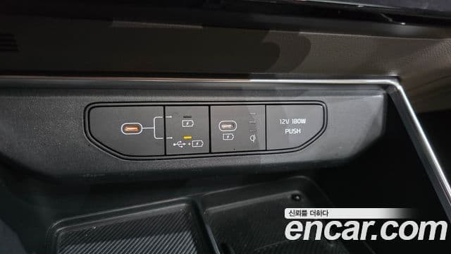 Kia Carnival 2024 — Фото 12/20