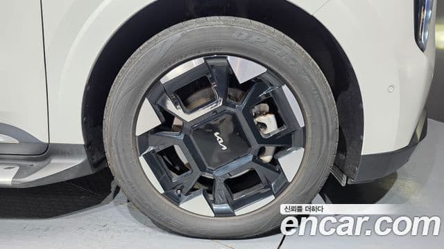 Kia Carnival 2024 — Photo 11/40