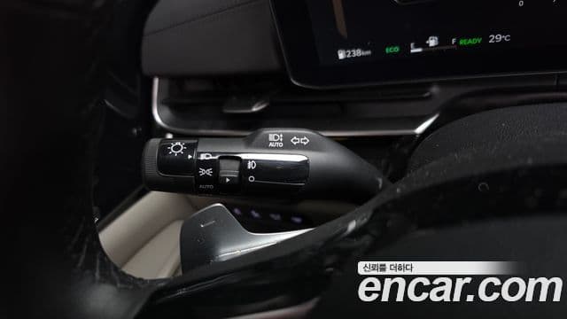 Kia Carnival 2024 — Photo 9/40