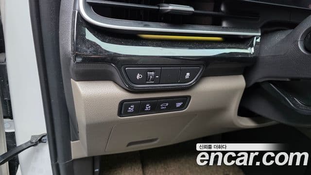 Kia Carnival 2024 — Photo 13/40