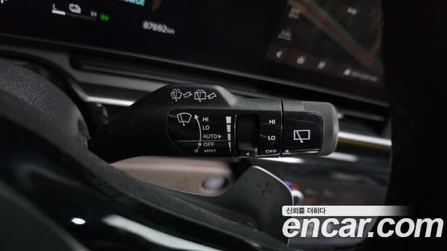 Kia Carnival 2024 — Photo 18/40