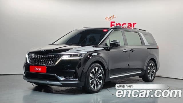 Kia Carnival 2021 — Фото 1/20