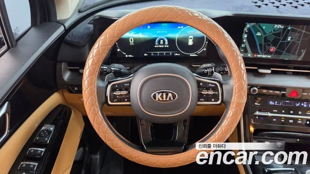 Kia Carnival 2021 — Фото 13/20