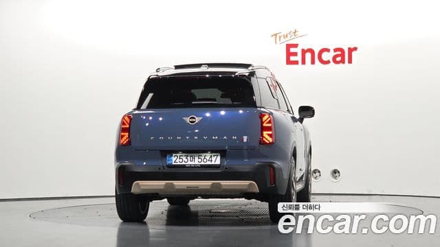 Mini Cooper S Countryman 2025 — Фото 3/20