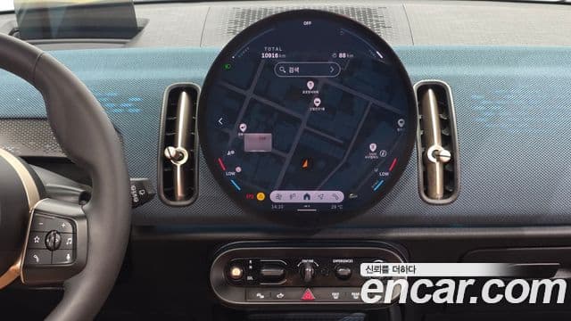 Mini Cooper S Countryman 2025 — Фото 14/20