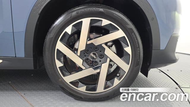 Mini Cooper S Countryman 2025 — Şəkil 8/27