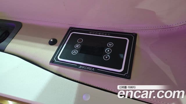 Hyundai Staria 2023 — Photo 17/39