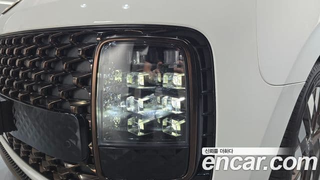Hyundai Staria 2023 — Photo 23/39