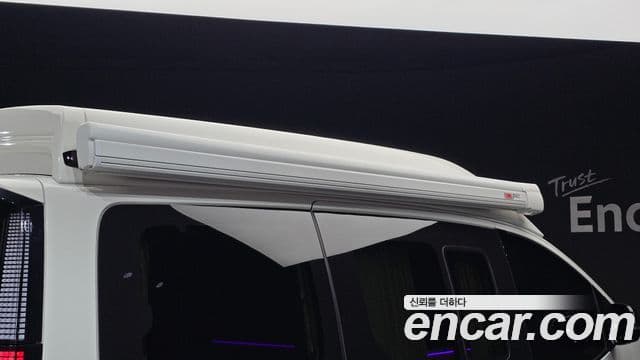 Hyundai Staria 2023 — Photo 36/39