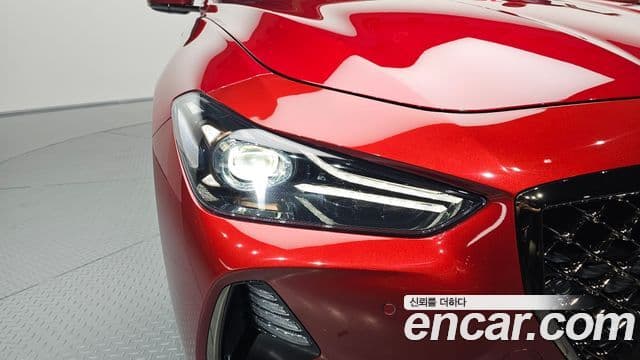 Genesis G70 2019 — Photo 10/33