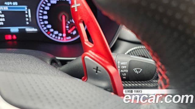 Genesis G70 2019 — Photo 8/33