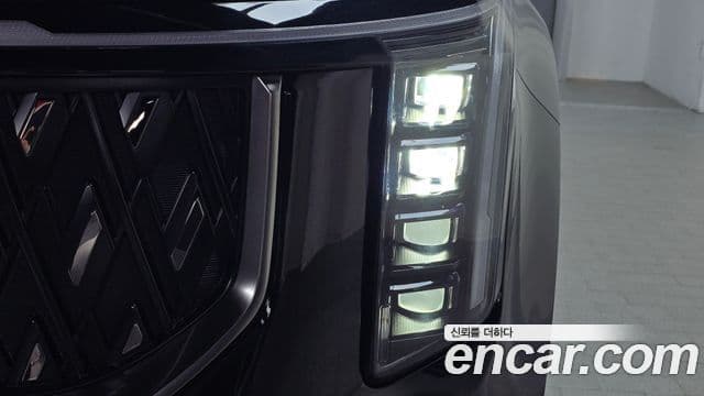 Kia Carnival 2025 — Şəkil 16/33