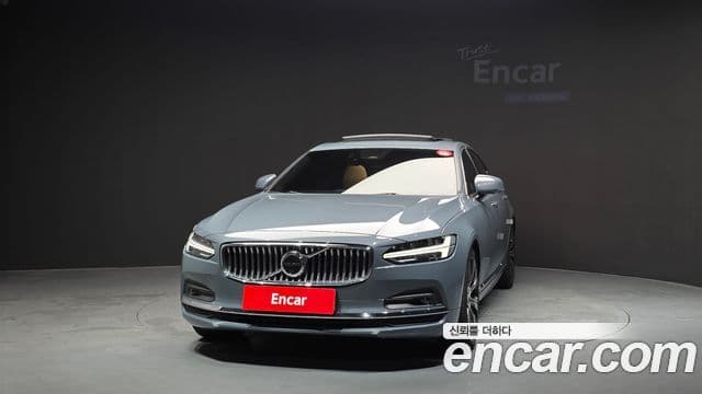 Volvo S90 2022 — Фото 3/20