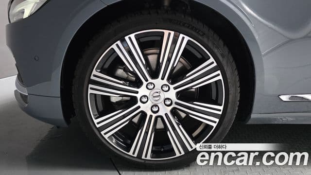 Volvo S90 2022 — Фото 5/20