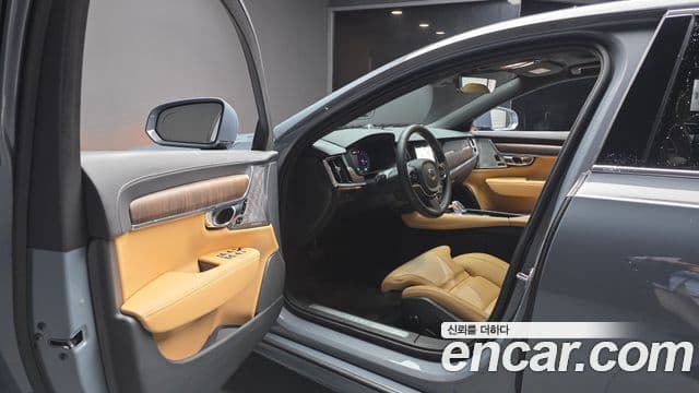 Volvo S90 2022 — Фото 10/20