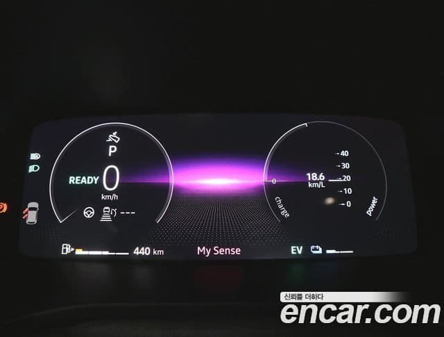 Renault Samsung Arkana 2025 — Фото 6/20