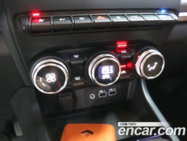 Renault Samsung Arkana 2025 — Фото 13/20