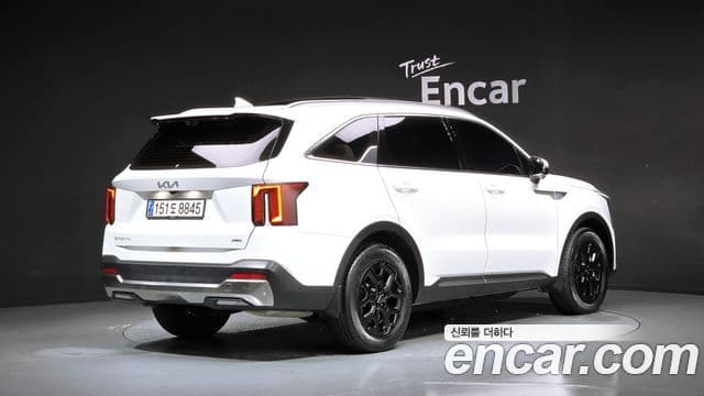 Kia Sorento 2024 — Фото 2/20