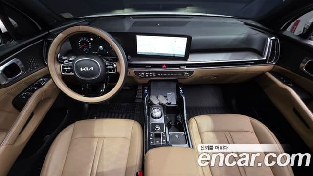 Kia Sorento 2024 — Фото 7/20