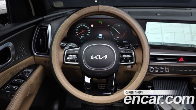 Kia Sorento 2024 — Фото 13/20