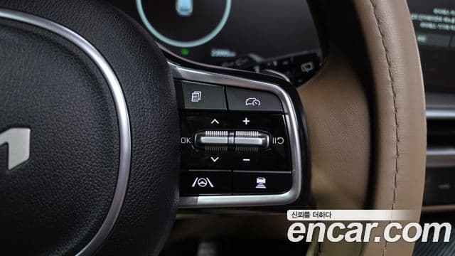 Kia Sorento 2024 — Фото 18/20