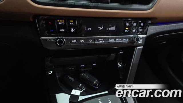 Kia Seltos 2024 — Photo 4/40