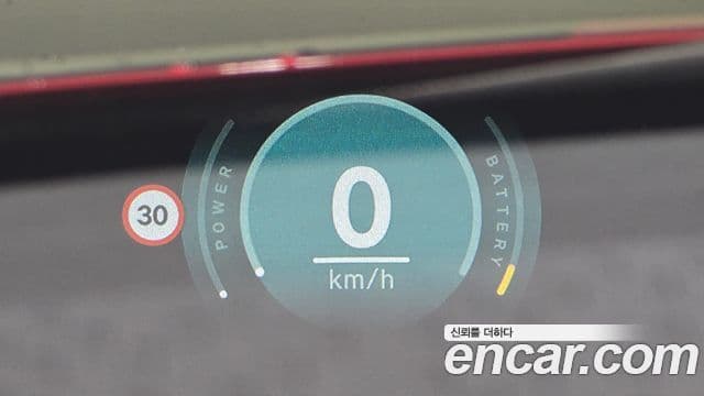 Mini Cooper Electric 2025 — ფოტო 22/33