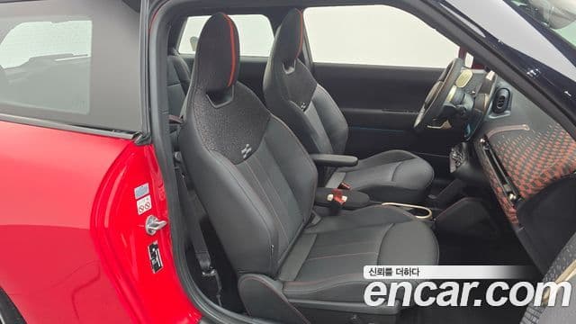 Mini Cooper Electric 2025 — ფოტო 33/33
