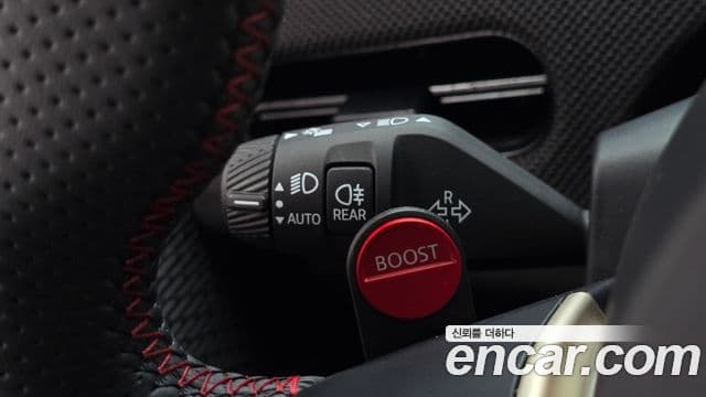 Mini Cooper Electric 2025 — ფოტო 11/33