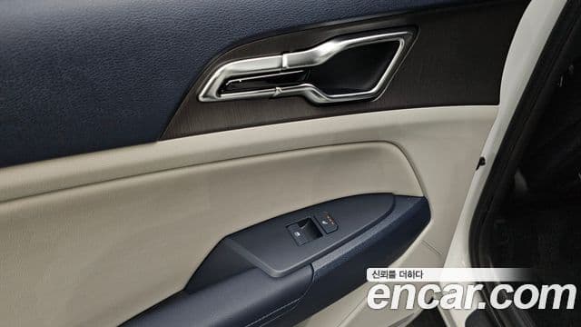 Kia Sportage 2025 — Фото 18/20