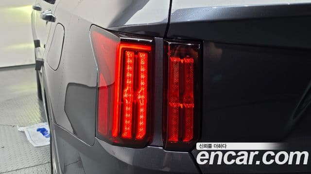 Kia Sorento 2021 — ფოტო 21/43