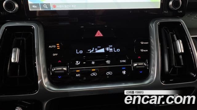 Kia Sorento 2021 — ფოტო 35/43