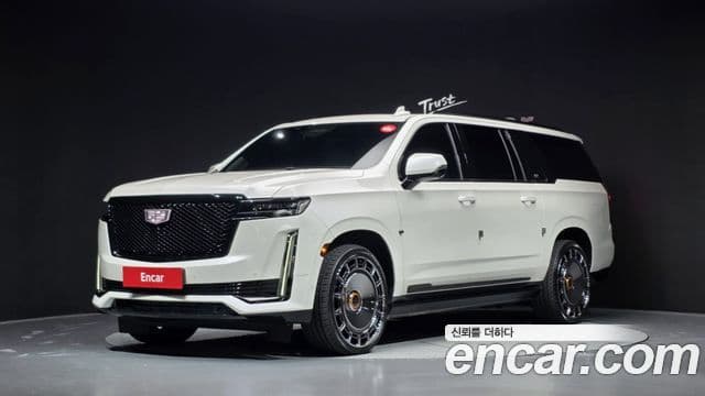 Cadillac Escalade 2021 — ფოტო 1/39