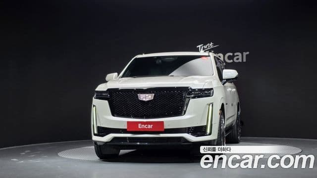 Cadillac Escalade 2021 — ფოტო 6/39