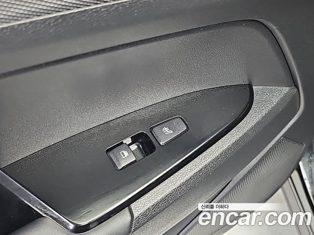 Kia Sportage 2024 — Фото 14/18