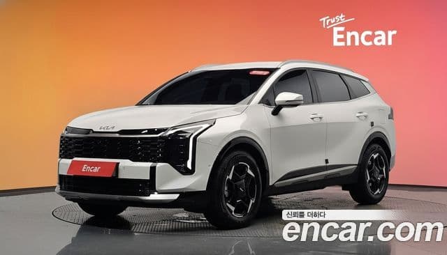 Kia Sportage 2024 — Фото 1/20
