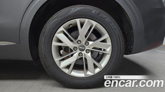 Genesis GV70 2021 — Şəkil 15/33