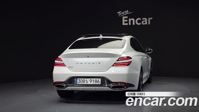 Genesis G70 2024 — ფოტო 19/20