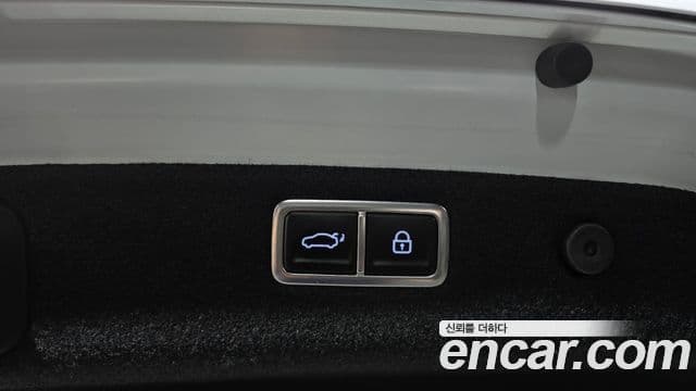 Genesis G70 2024 — ფოტო 17/20
