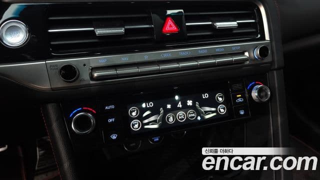 Genesis G70 2024 — ფოტო 20/20
