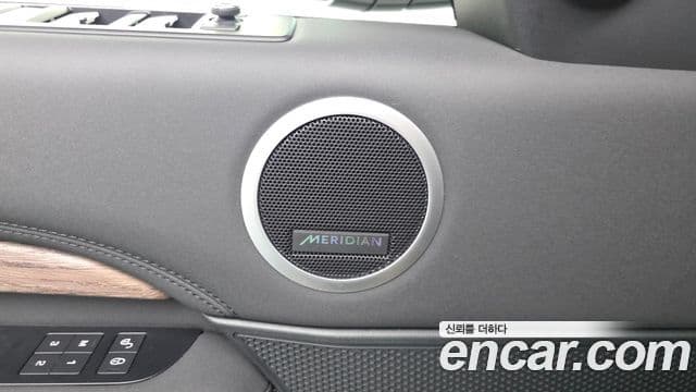 Land Rover Discovery 5 2019 — Şəkil 3/25