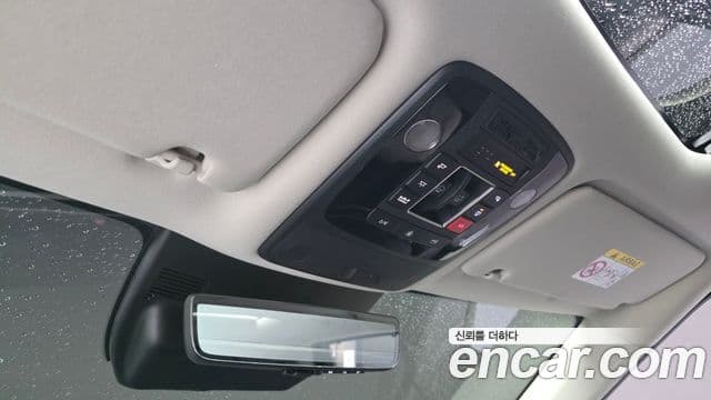 Kia Carnival 2024 — Фото 19/20