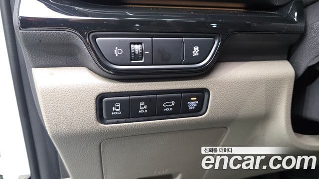 Kia Carnival 2024 — Фото 20/20