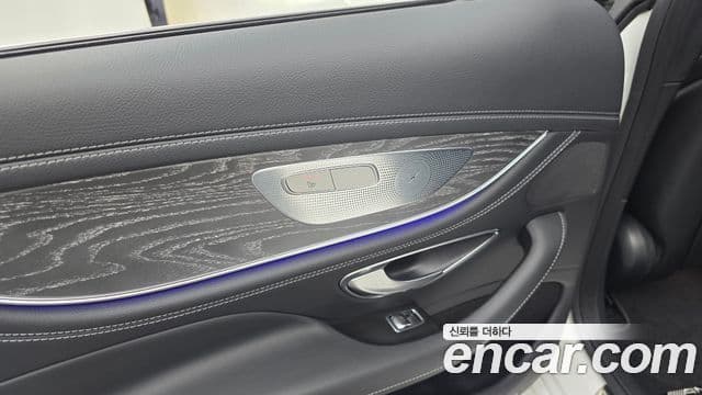 Mercedes-Benz CLS-Class 2020 — Фото 19/20