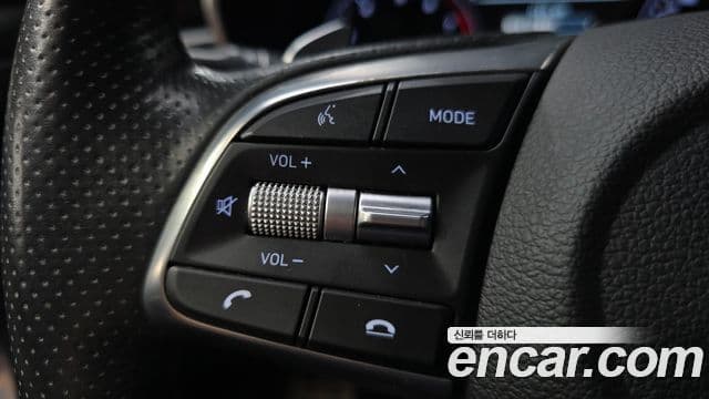 Genesis G70 2018 — Şəkil 28/34